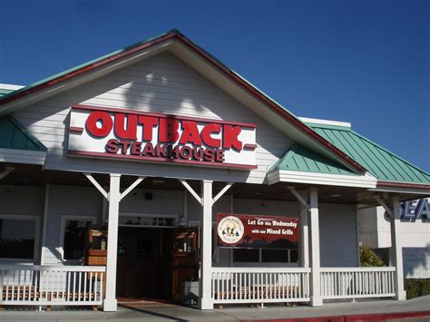 Dine-in or Order takeaway now!. . Outback steakhosue